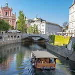 Njegoseva With Big Terrace شقة ليوبليانا