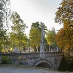 Njegoseva With Big Terrace شقة