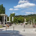 Njegoseva With Big Terrace شقة *