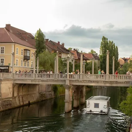 Appartamento Njegoseva With Big Terrace